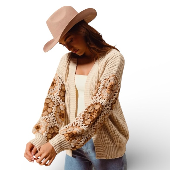 Adora Crochet Open Knit Cardigan Cream Patchwork Sleeves Size M New Without Tags - Picture 4 of 12